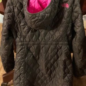 North face girls winter jacket
